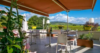 Terrasse Hotel Kyriad Prestige Beaune Le Panorama Terrasse Hotel Kyriad Prestige Beaune Le Panorama
